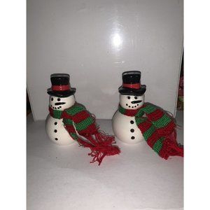 CUTE SNOWMAN SALT AND PEPPER SHAKERS KMART BRAND CLOTH SCARF